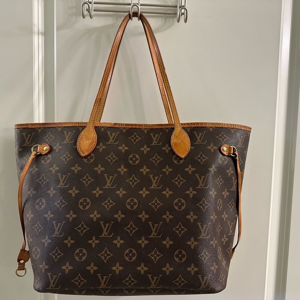 Louis Vuitton MM
